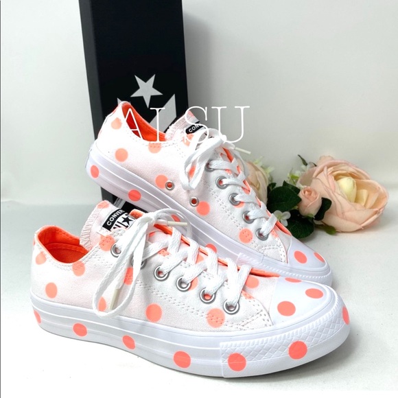 Converse Ctas Liw Top White Crimson W AUTHENTIC - Picture 2 of 8